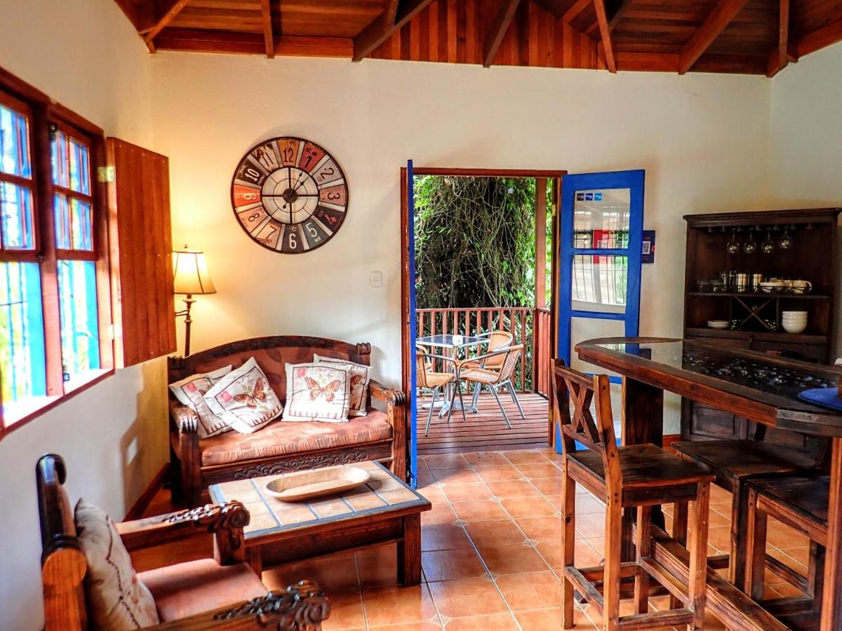 Orosi Lodge المظهر الخارجي الصورة