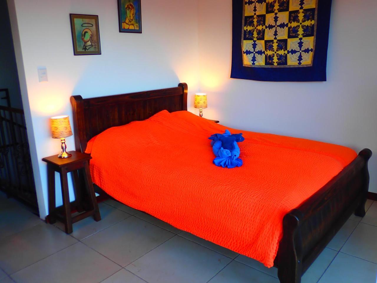 Orosi Lodge المظهر الخارجي الصورة
