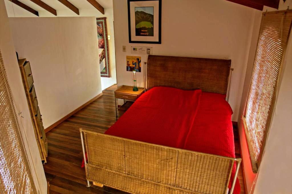 Orosi Lodge المظهر الخارجي الصورة